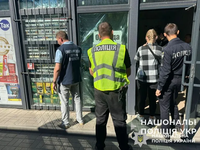 На Дніпропетровщині викрили незаконну торгівлю сигаретами