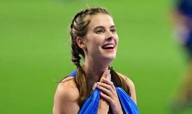 Ярослава Магучіх впевнено вийшла у фінал Чемпіонату світу зі стрибків у висоту