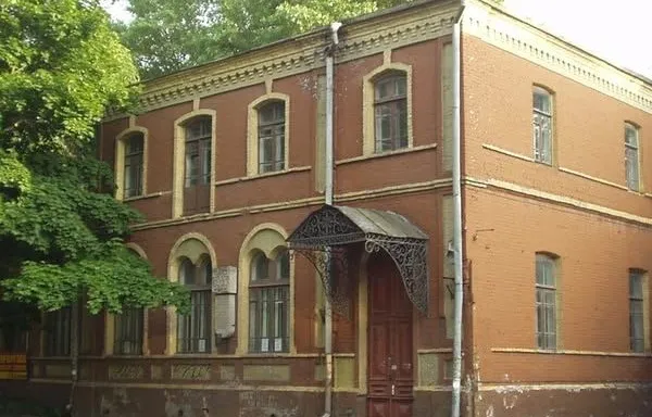 У Дніпрі відкриють скульптуру Олени Блаватської: деталі події
