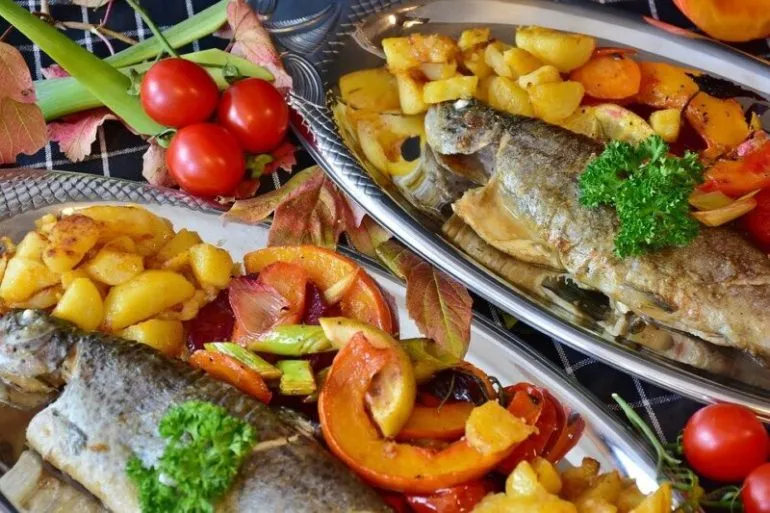 Які продукти можна вживати перед сном для кращого сну