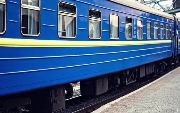 Зміни в приміських залізничних рейсах Дніпропетровщини з 21 жовтня 2025 року