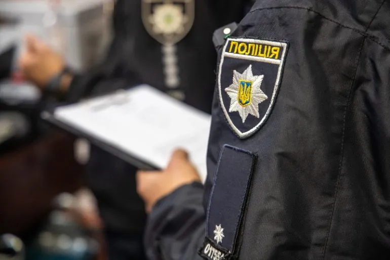 У Кривому Розі водійка намагалася використати підроблене посвідчення