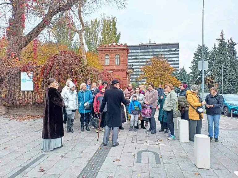 Дніпро відзначив день народження Яворницького театралізованим заходом