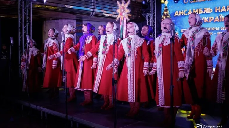 Масштабна хорова імпреза відбулася у метро Дніпра