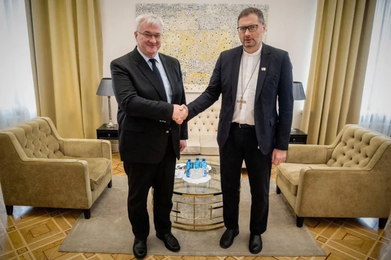 Сибіга обговорив співпрацю України зі Святим Престолом