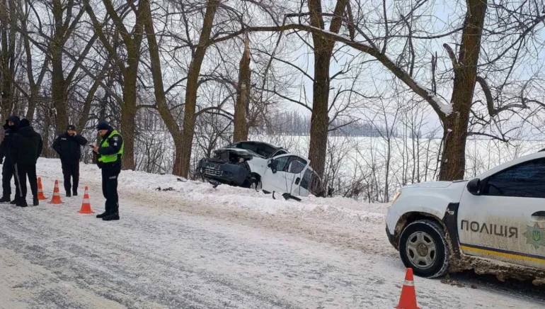 Троє загинули в ДТП на Вінниччині за участю двох авто