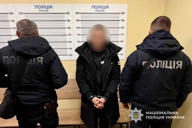 До 10 років ув’язнення: у Дніпрі затримали грабіжника