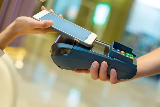 В Україні відклали обов’язкове використання платіжних терміналів для ФОП