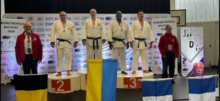 Двоє дніпрян виграли золото на Eurometropole Masters 2026