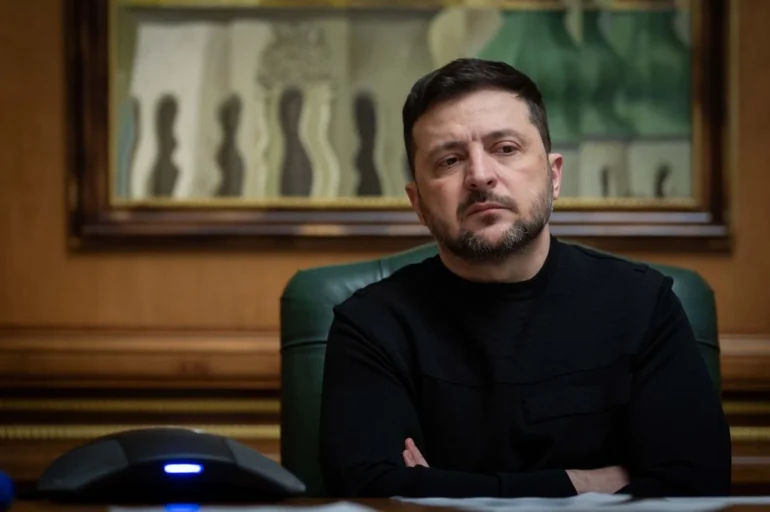 Зеленський: за тиждень рф випустила понад 1200 авіабомб і 50 ракет — ціль енергетика
