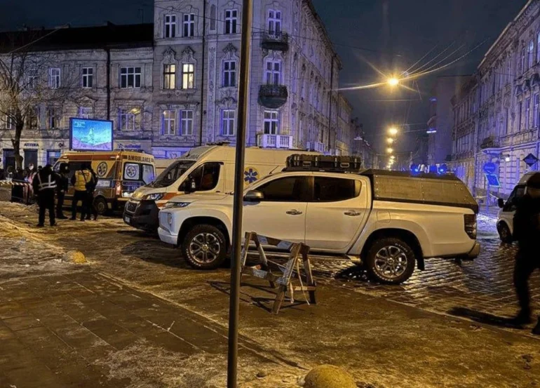 Теракт у Львові: загинула 23-річна поліцейська, відкрито провадження