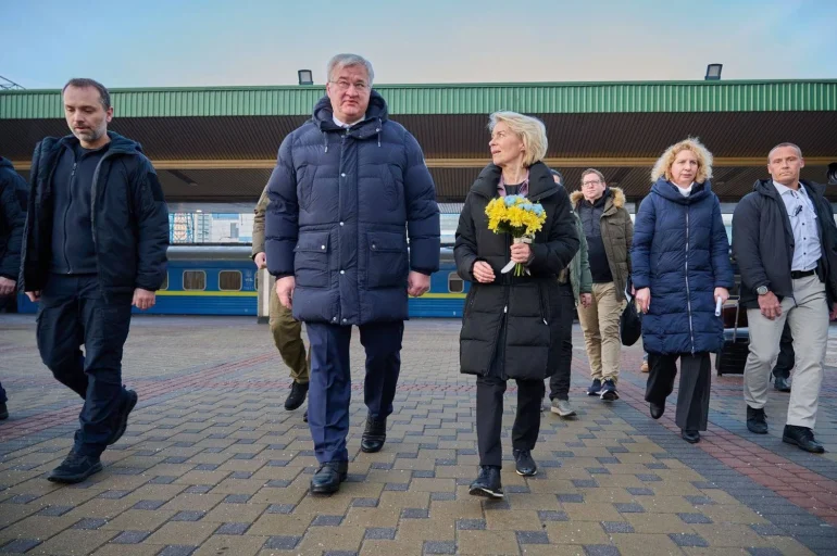Європейські лідери прибули до Києва на четверту річницю вторгнення рф