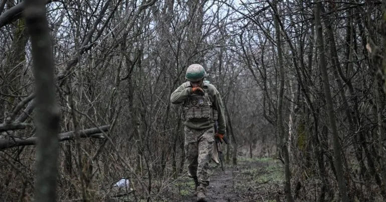 На фронті за добу зафіксували 142 боєзіткнення, 37 — на Покровському напрямку
