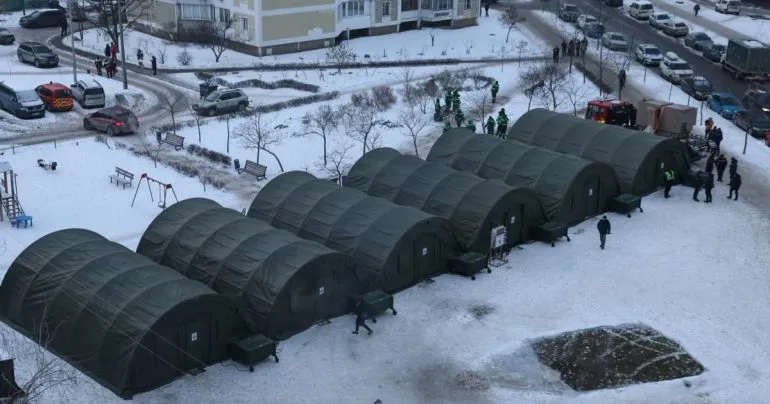 Тривають роботи з відновлення опалення на Троєщині