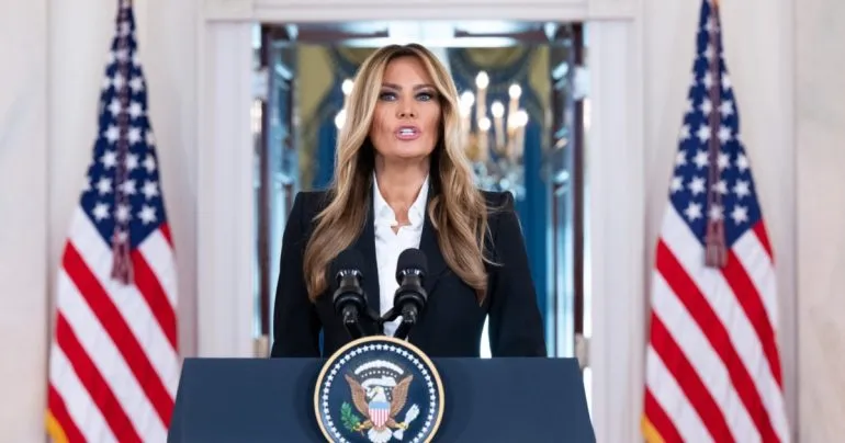 Меланія Трамп сприяла возз’єднанню дітей з України та росії з родинами