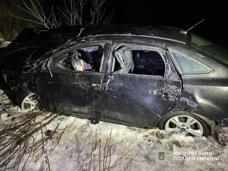 У Дніпропетровській області водій покинув місце ДТП