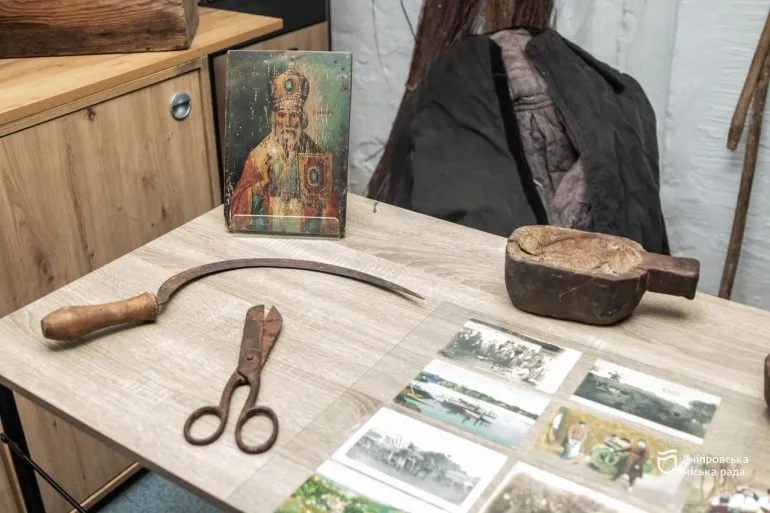 У Дніпрі відкрили виставку про Голодомор із унікальними експонатами