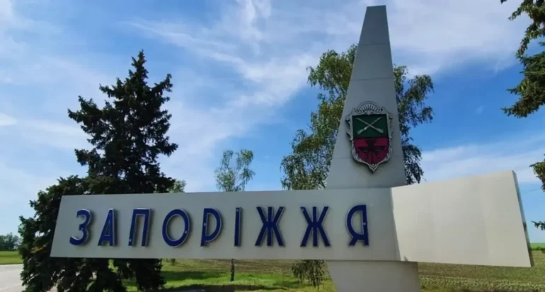Атака росії на інфраструктуру Запоріжжя спричинила перебої зі світлом і поранення