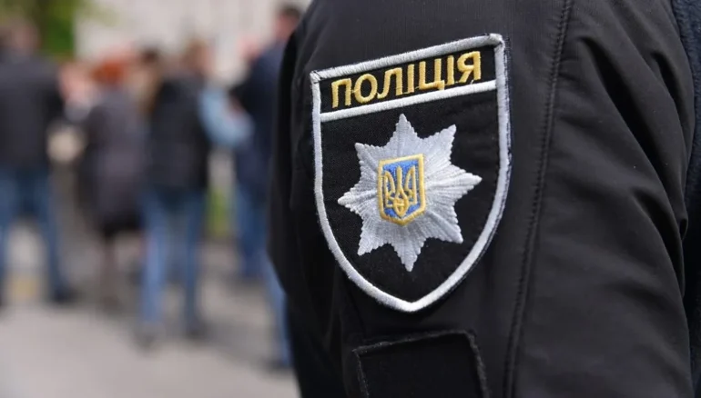 Під Києвом чоловік застрелив хвору 11-річну доньку і скоїв самогубство