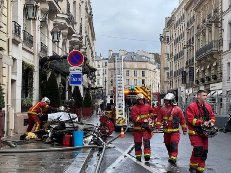 Пожежа на промотурі “Гра в хованки 2” у Le Bristol Paris: евакуйовано 400 осіб
