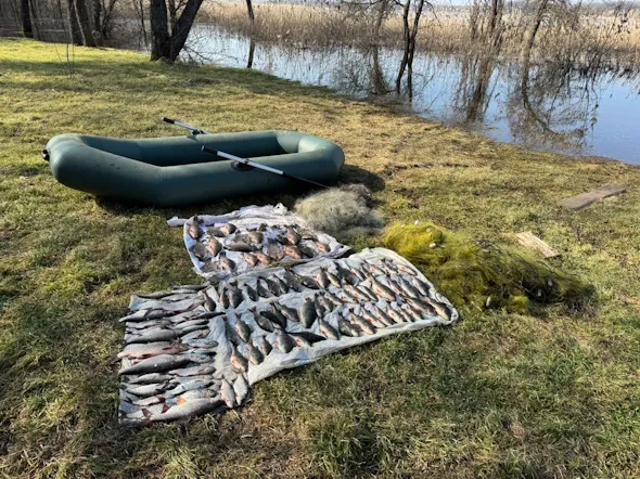 На Дніпропетровщині викрили браконьєрів на Карачунівському водосховищі