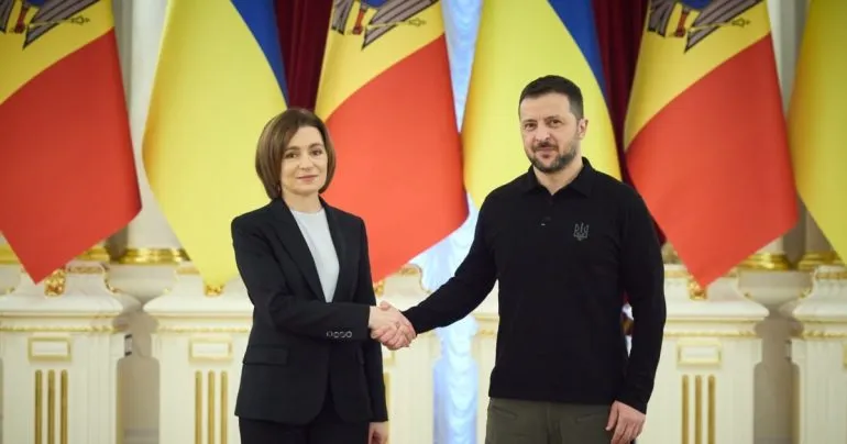 Зеленський і Санду обговорили рух до ЄС та посилення співпраці