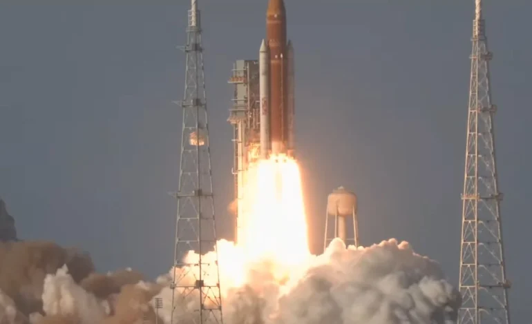 NASA запустила місію Artemis II для польоту навколо Місяця