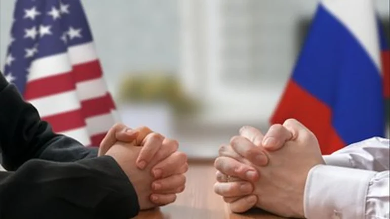 США досі не призначили посла в росії після від’їзду Лінн Трейсі
