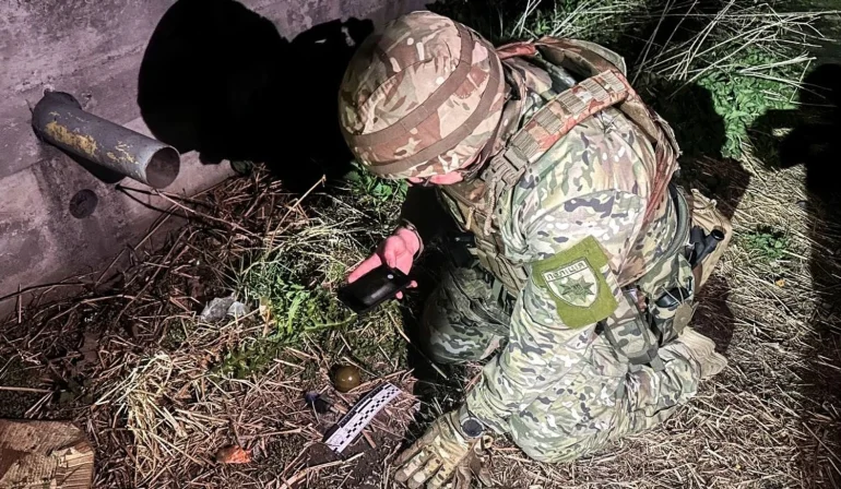 У Рівному затримали чоловіка, який погрожував підірвати гранату під час перевірки