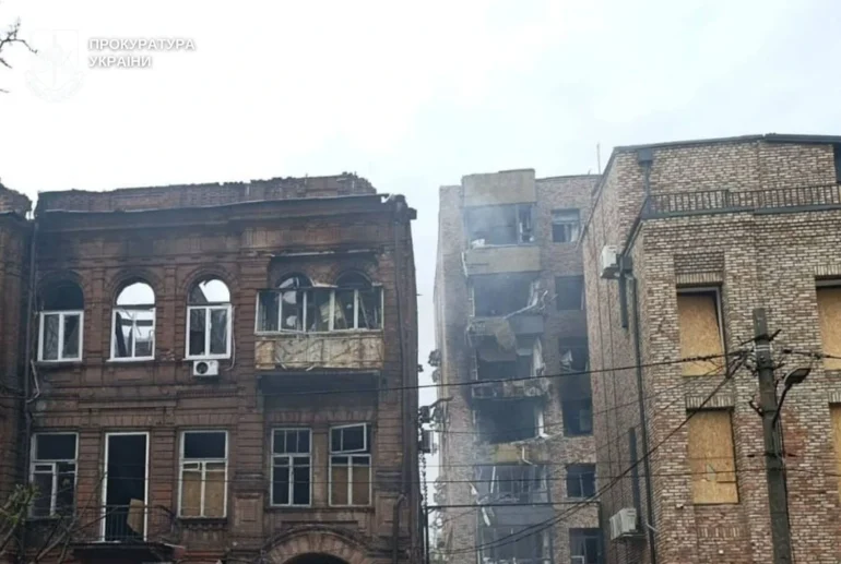 Масована атака рф: щонайменше 15 загиблих і понад 100 поранених