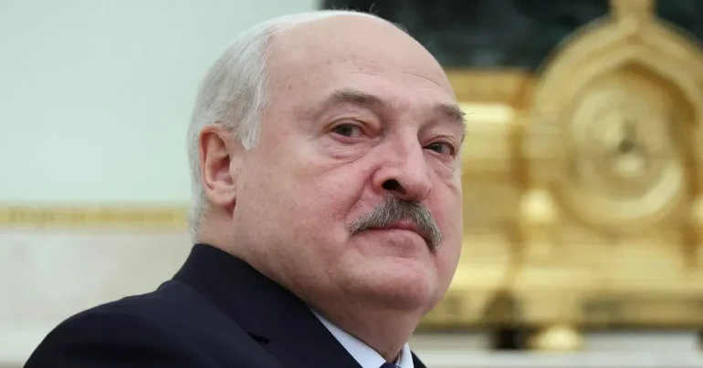 Лукашенко пригрозив сусідам і Україні «відповіддю» у разі агресії