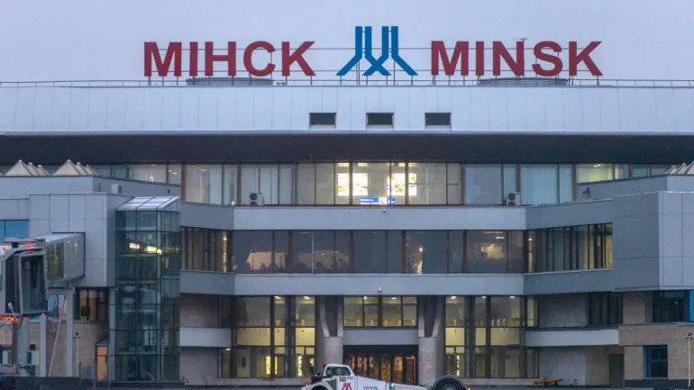 Білорусь припинила випуск росіян із забороною на виїзд через призов