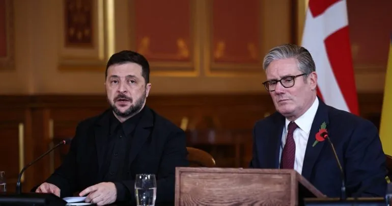 Зеленський і Стармер узгодили координацію та комунікацію зі США для завершення війни