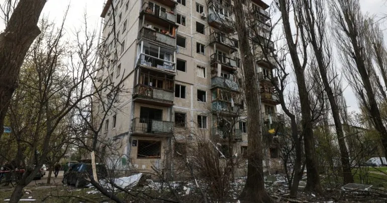 ЄС засудив обстріли росії 16 квітня і пообіцяв посилити підтримку