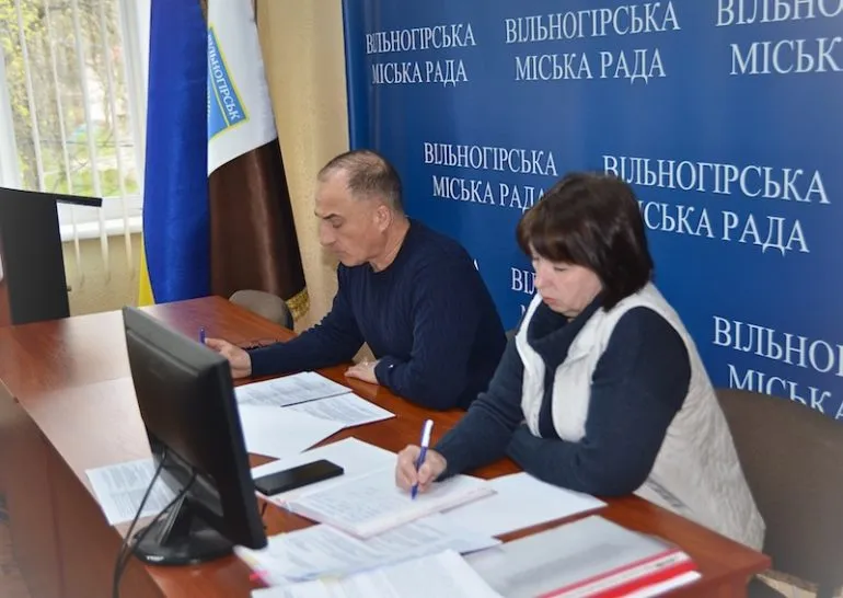Виконком Вільногірська розглянув підготовку до зими та бюджет