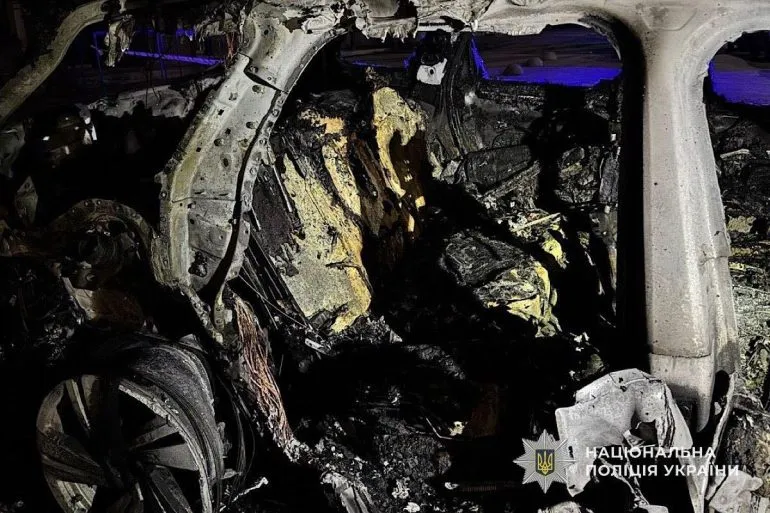 У Кривому Розі затримали підозрюваного у підпалі автомобіля