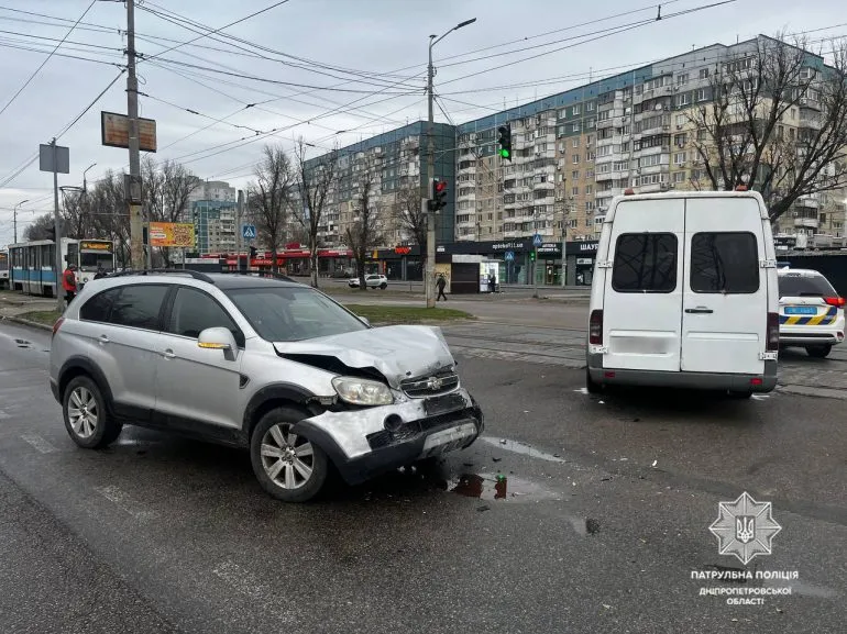 На Дніпропетровщині за тиждень сталося 104 ДТП, 13 з постраждалими