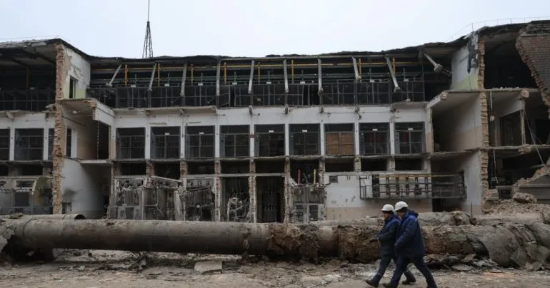 Укренерго анонсує погодинні відключення вранці 3 квітня