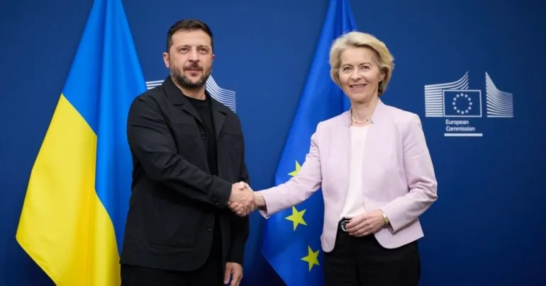 Зеленський і фон дер Ляєн узгодили графік першого траншу на дрони