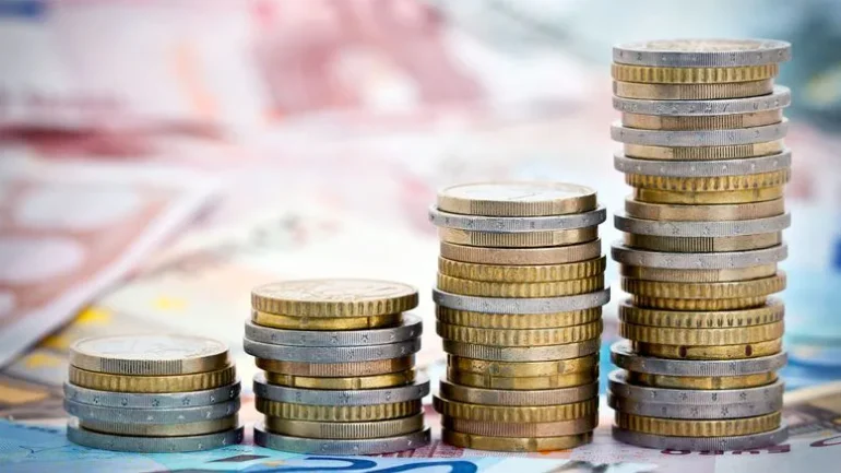 Українці сплатили 15,8 млрд грн земельного податку за січень—квітень 2026