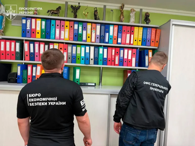 Суд взяв під варту двох постачальників небезпечних сухпайків для ЗСУ