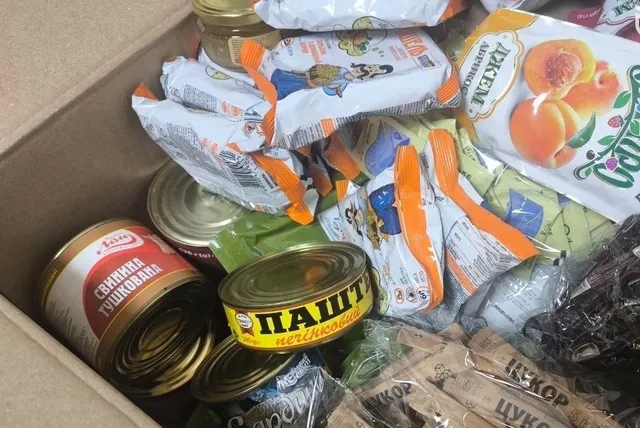 У Дніпрі родини переселенців отримують продуктові набори